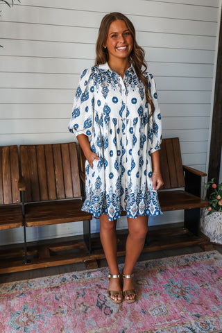 Daytime Elegance • Cream/Blue