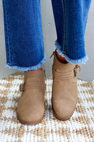 Franklin Ankle Boot • Deep Taupe