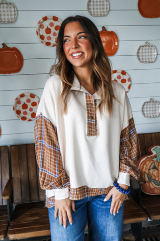 Harvest Hype Pullover • Beige