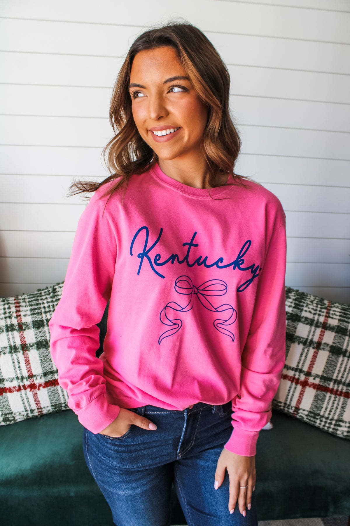 Sweet Kentucky Bow Graphic Tee • Pink