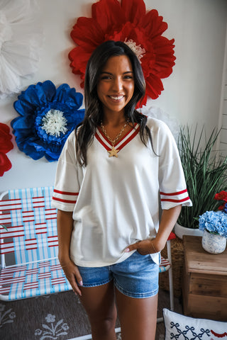 Bases Loaded V-neck • White
