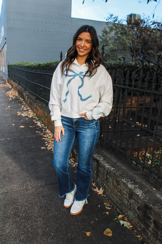 Make Beautiful Things Happen Hoodie • Cream