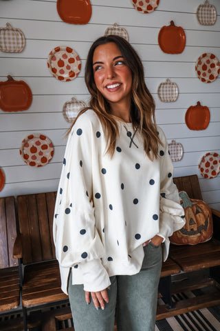 Pick A Spot Pullover • Cream/Black