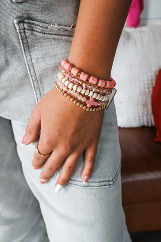 Everlasting Love Bracelet • Pink