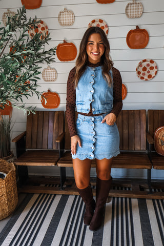Sweet Scallop Denim Vest • Light Wash
