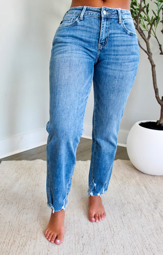 Brianne Mid Rise Straight • Medium Wash