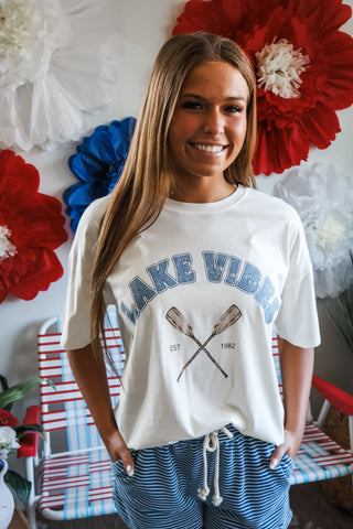 Lake Vibes Graphic Top • Cream