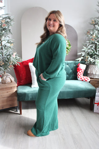 Home For The Holidays Pant Set • Green - PLUS