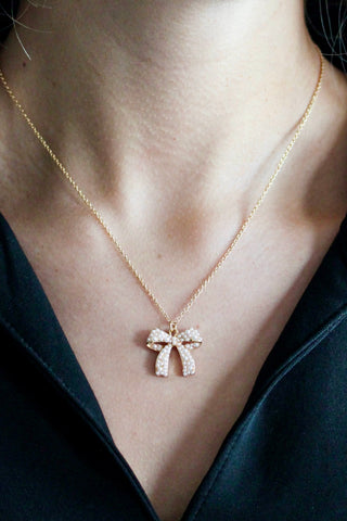 Topped With A Bow Necklace • Gold