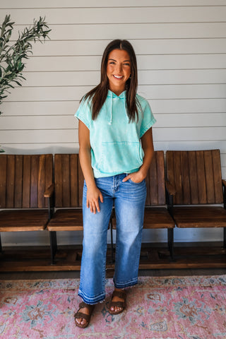 Soak Up The Sun • Mint