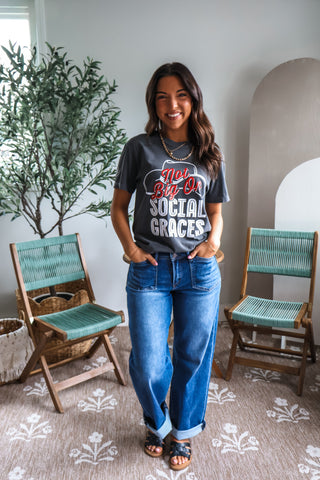 Not Big On Social Graces Graphic Tee • Pepper
