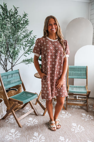 Polished & Pretty Floral Mini • Rust
