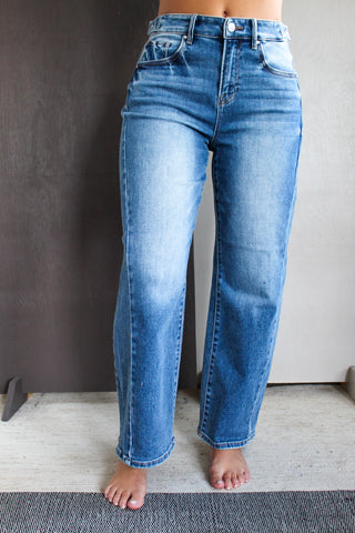 Phoenix Snap Waist Barrel Jean • Medium Wash