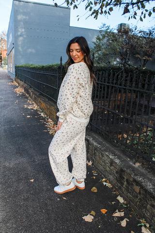 Mistletoe Wishes Pants • Cream Floral