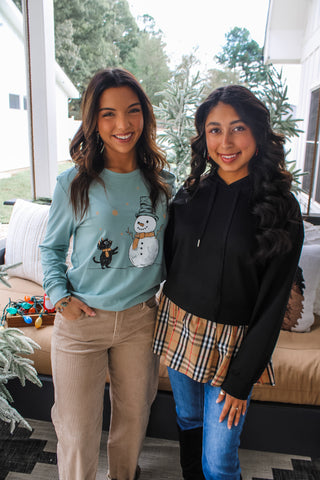 A Christmas Tradition • Black