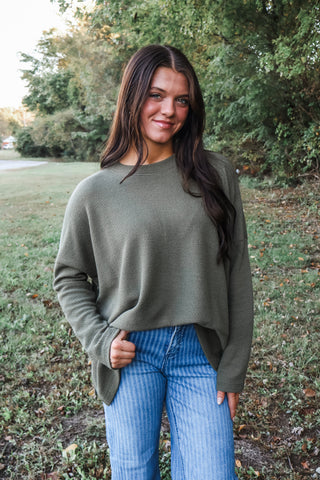 Easy Shift Crewneck • Olive