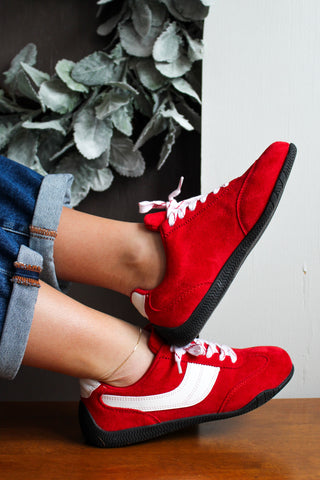In The Lane Sneaker • Red/White