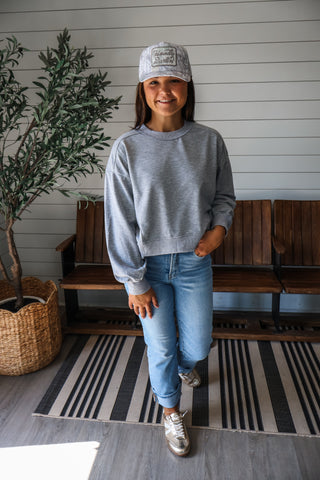 Go Getter Pullover • Heather Grey
