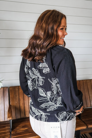 Fable & Foliage • Black