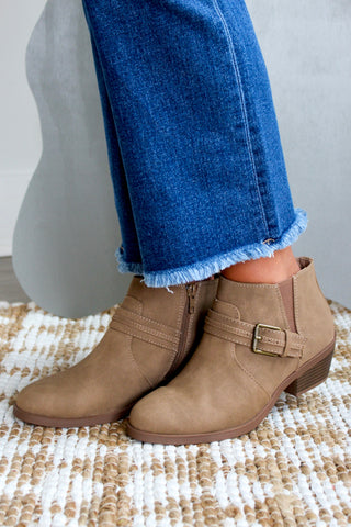 Franklin Ankle Boot • Deep Taupe