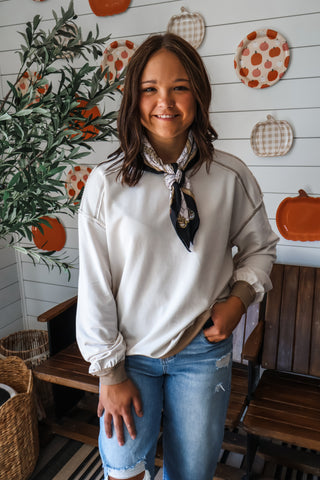 Easy Contrast Pullover • Cosmic Latte