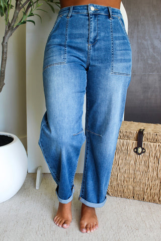Oliver High Rise Barrel Leg • Medium Wash