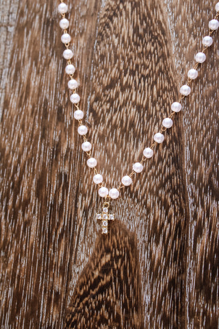 Beauty & Grace Pearl Necklace • Gold