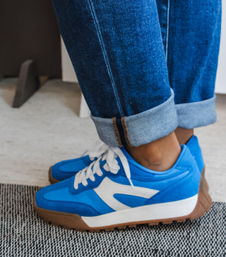 Run Off Retro Sneakers • Blue Multi