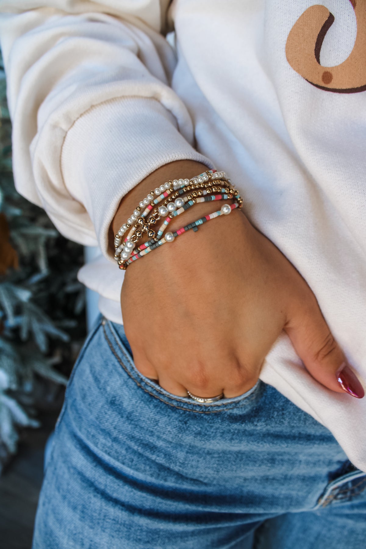 Making Spirits Bright Bracelet • Pearl Multi