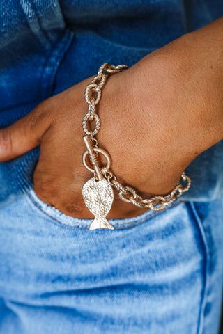 Changing Currents Toggle Bracelet • Gold