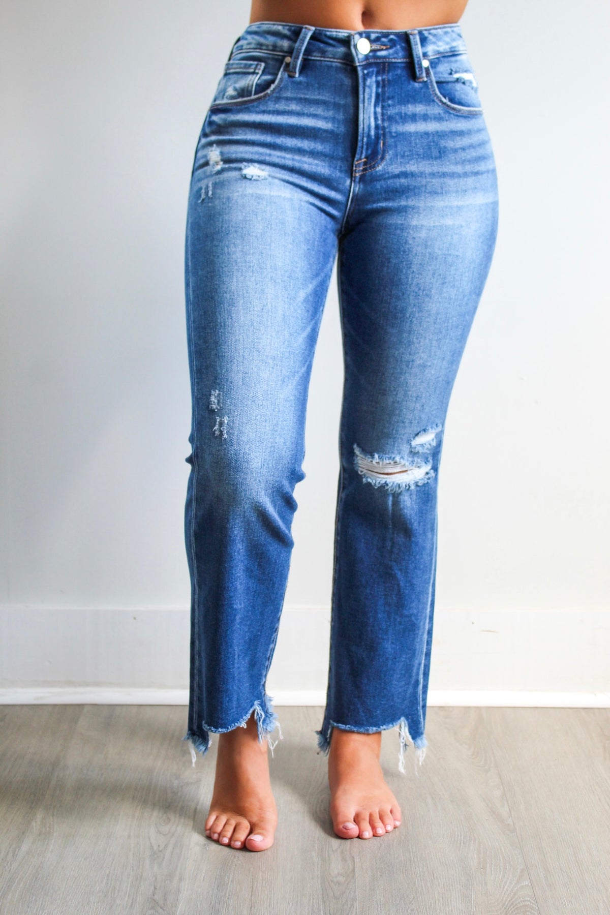 Porter Distressed Straight Leg • Dark Wash