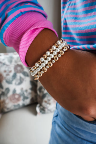 Divine Darling Pearl Bracelet • Gold