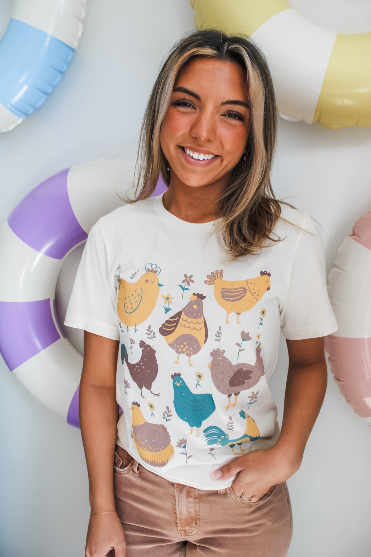 Counting Chickens Graphic Tee • Cream