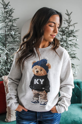 Keep It Chill Kentucky Teddy Graphic Sweatshirt • Ash Grey