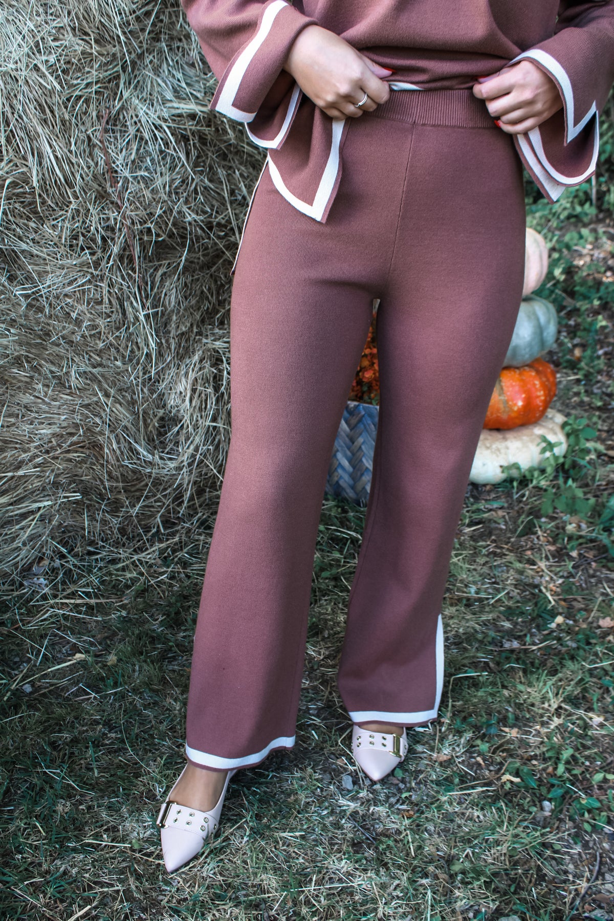 Turn The Page Pant • Coffee Brown