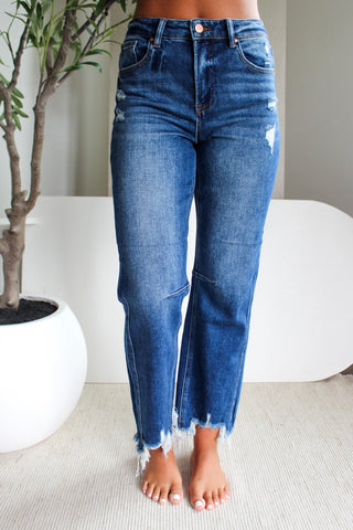 Tempe Distressed Hem Straight • Dark Wash