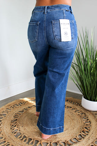 Casey Patch Pocket Wide Leg • Medium Wash