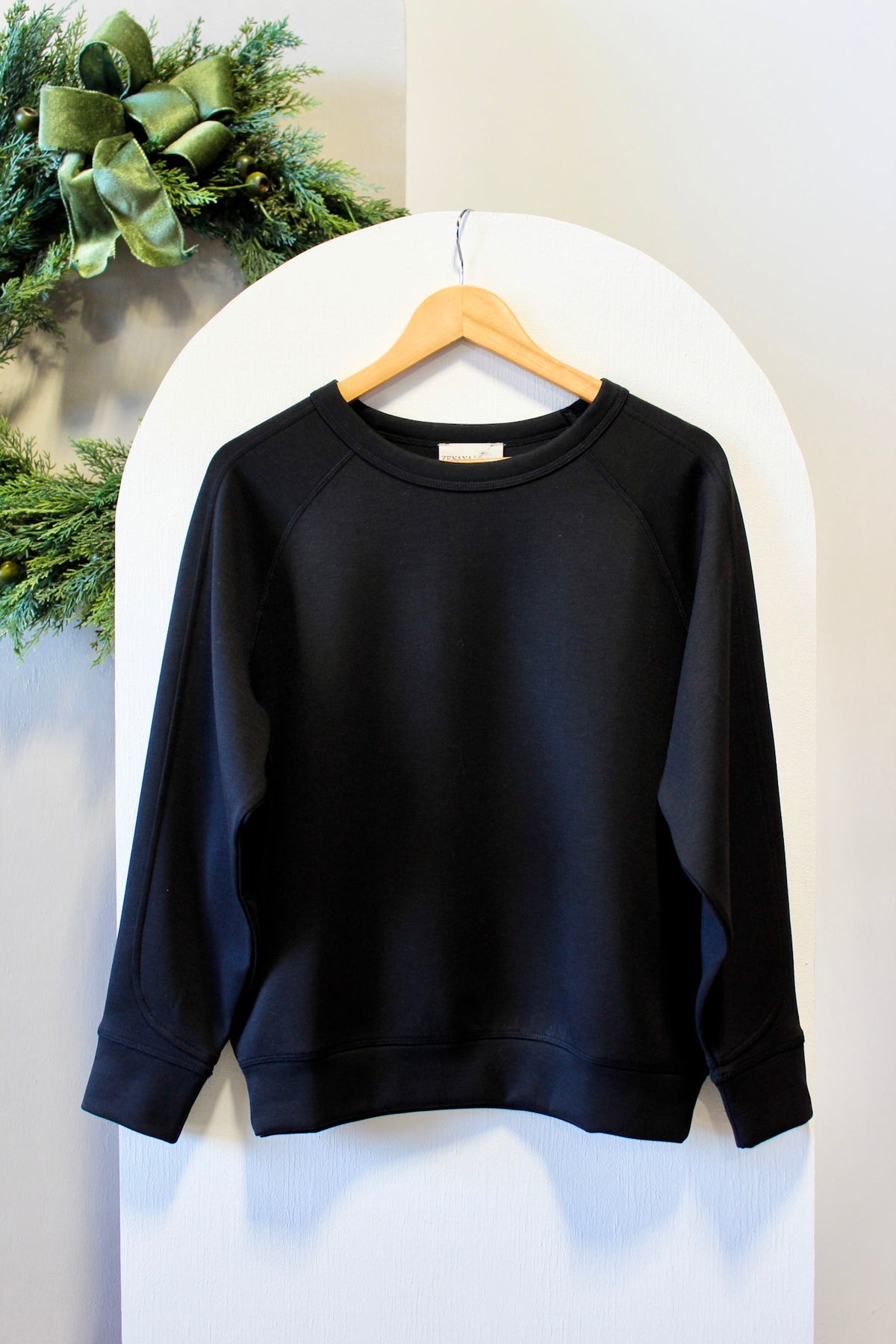 Dasher Scuba Crewneck Pullover • Black