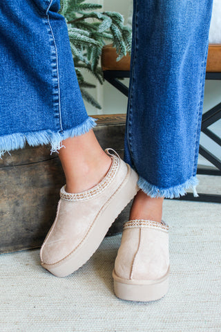 Mix & Mingle Platform Slipper • Beige