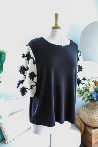 Memories & Melodies • Black - PLUS