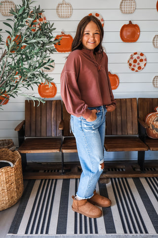 Raven Mineral Pullover • Brick