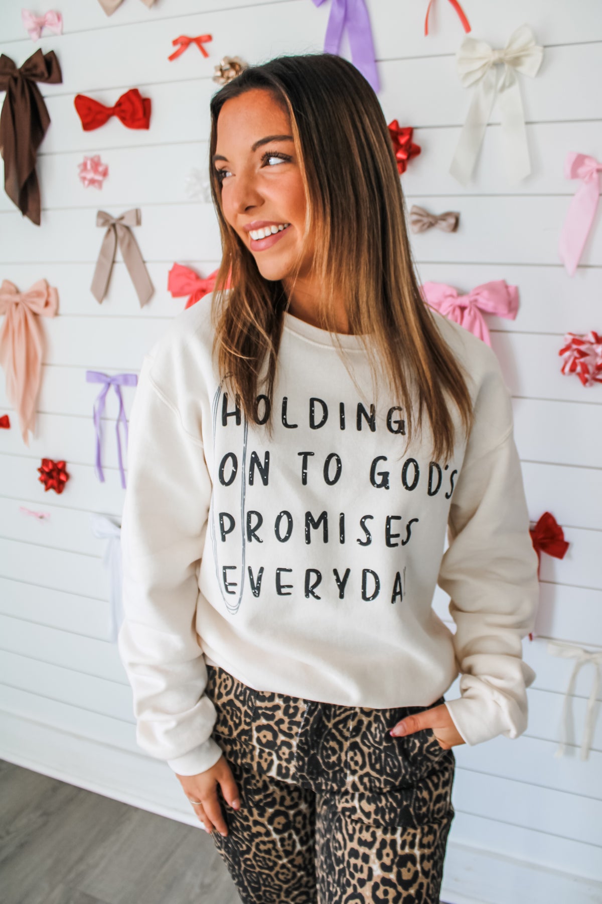 Hope/Holding On To God’s Promises Everyday Sweatshirt • Cream